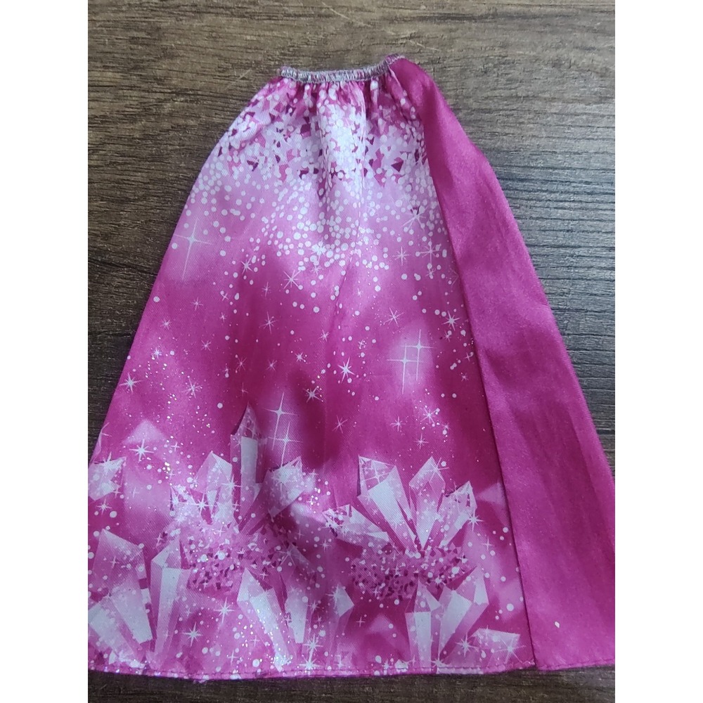 Barbie Dreamtopia Pink Sparkle Mountain Long Skirt Mattel Z34